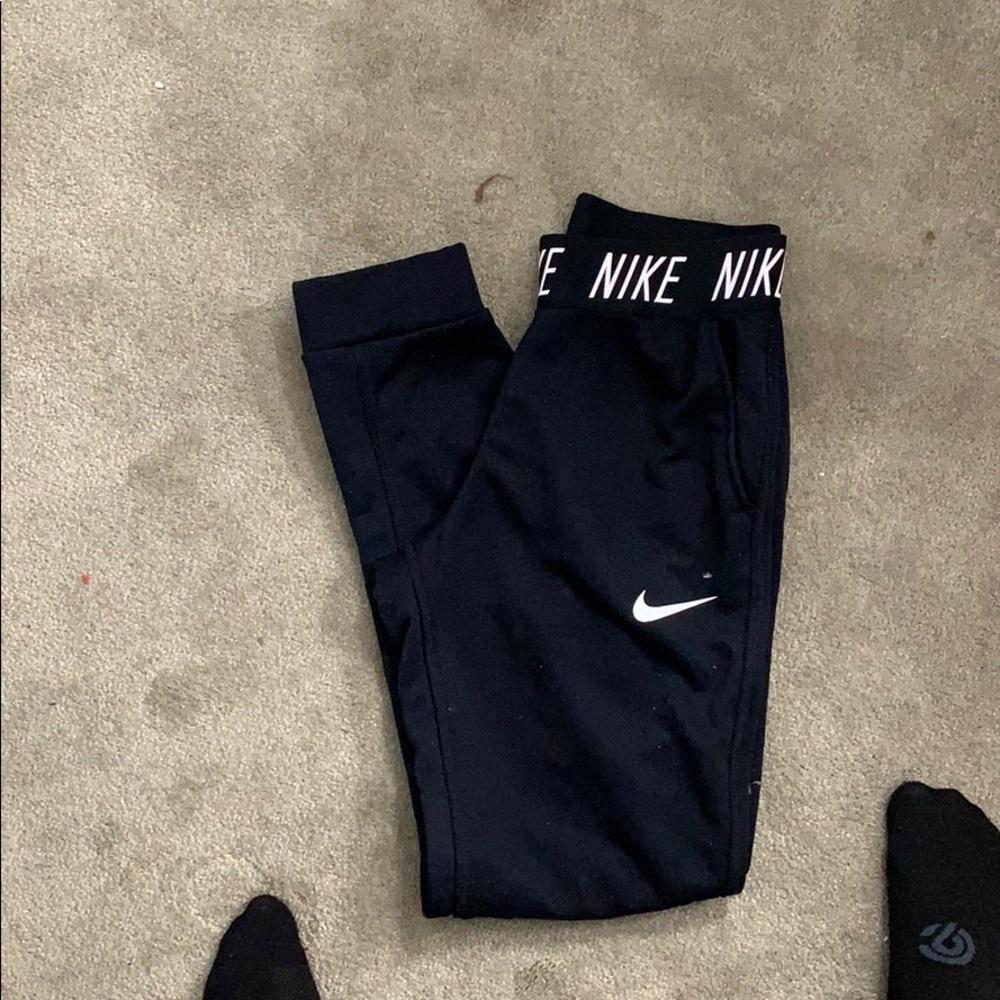 Nike joggers